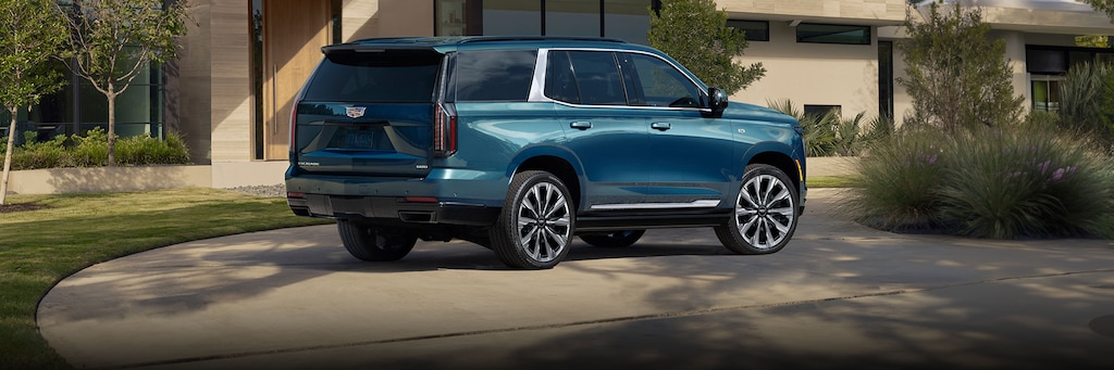 Elegante, imponente y renovado diseño exterior de la nueva Cadillac Escalade 2025, camioneta de lujo