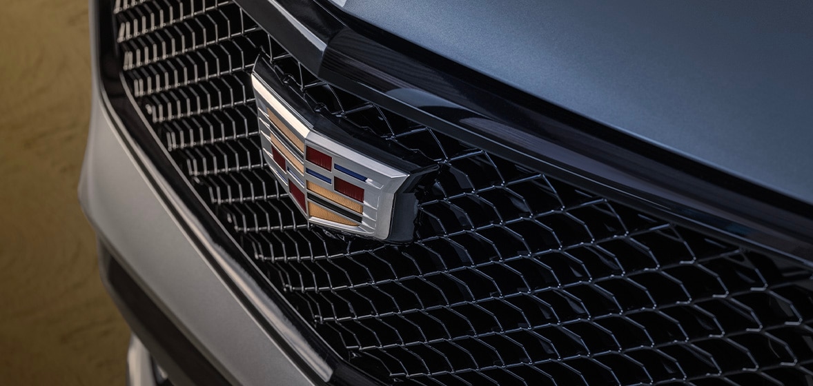 Diseño de parrilla deportiva con ventilas activas en tu camioneta compacta de lujo, Cadillac XT4 2025