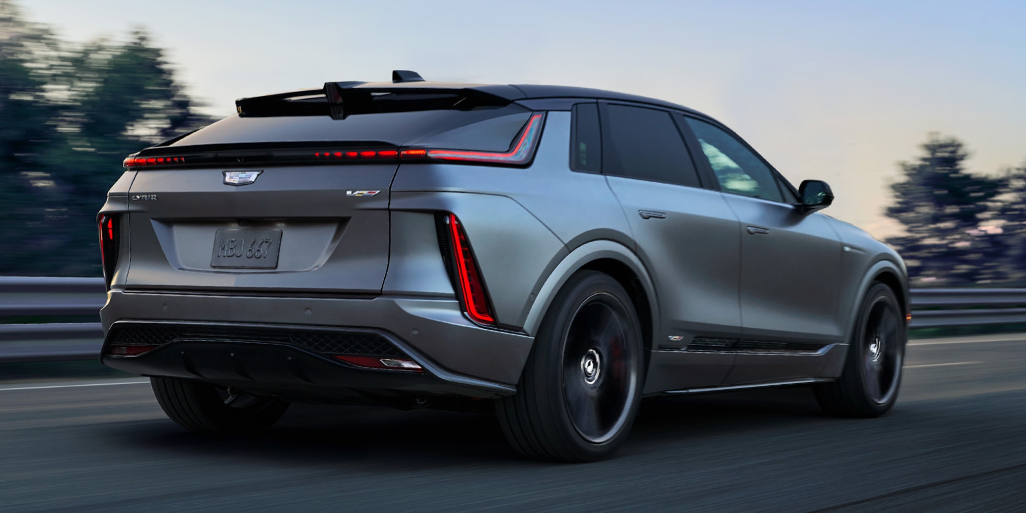 Aceleración y sonido, en perfecta armonía en tu Cadillac Lyriq-V, SUV eléctrica de lujo