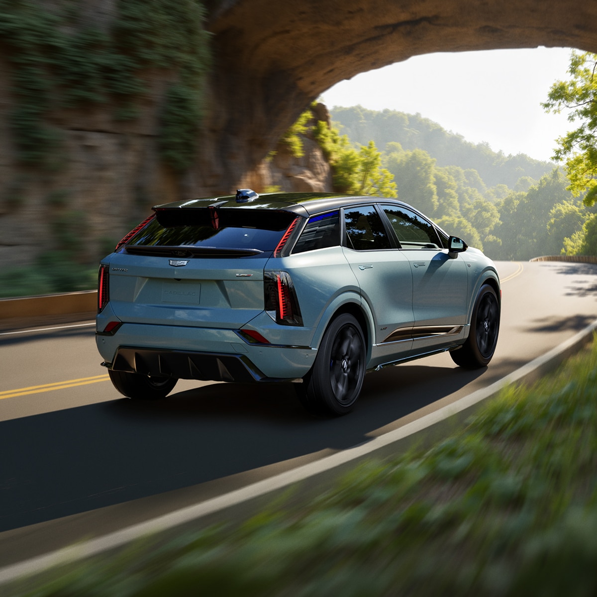 Conquista cada curva sin perder tu velocidad con la tracción AWD eléctrica de OPTIQ-V