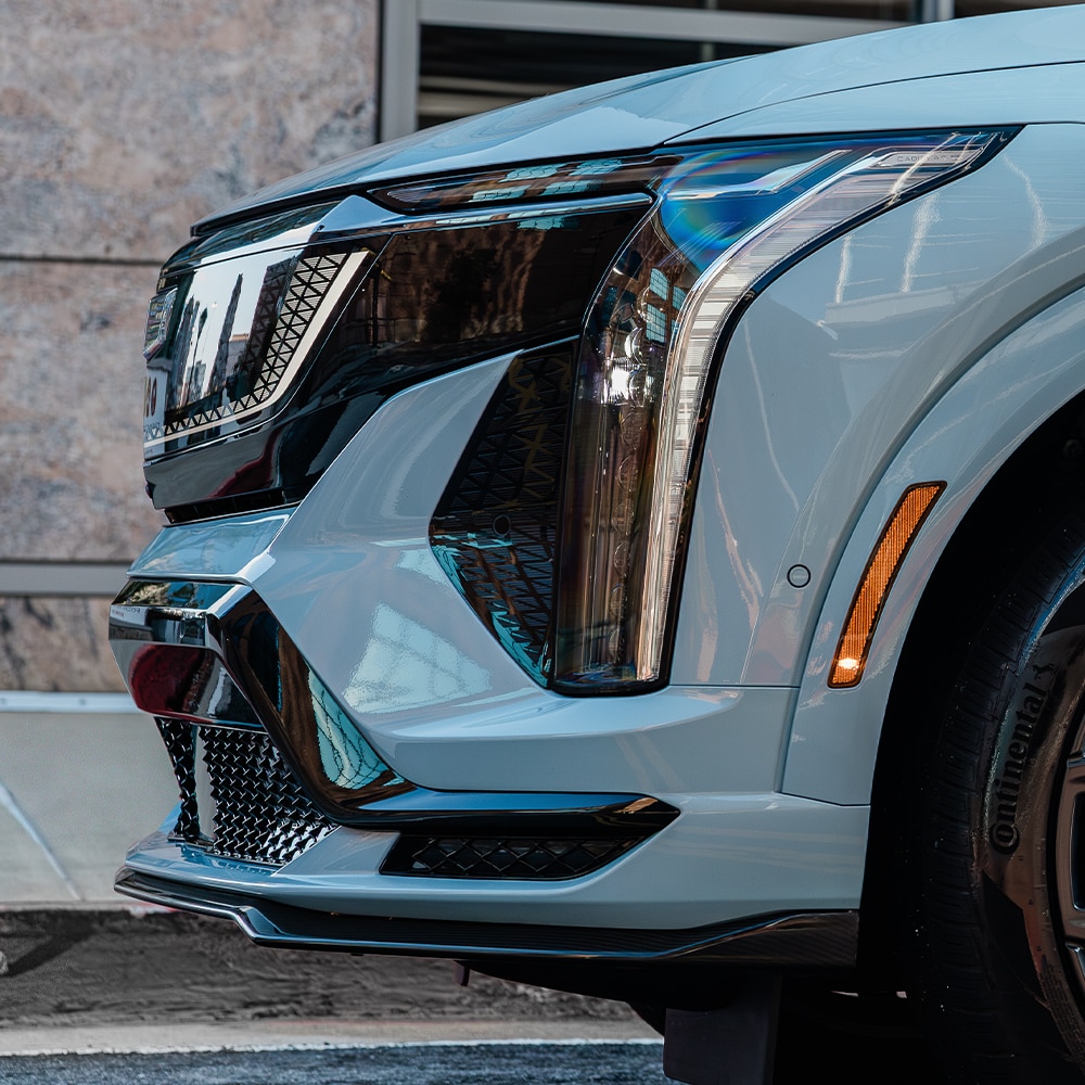 Cadillac OPTIQ-V con detalles en fibra de carbono