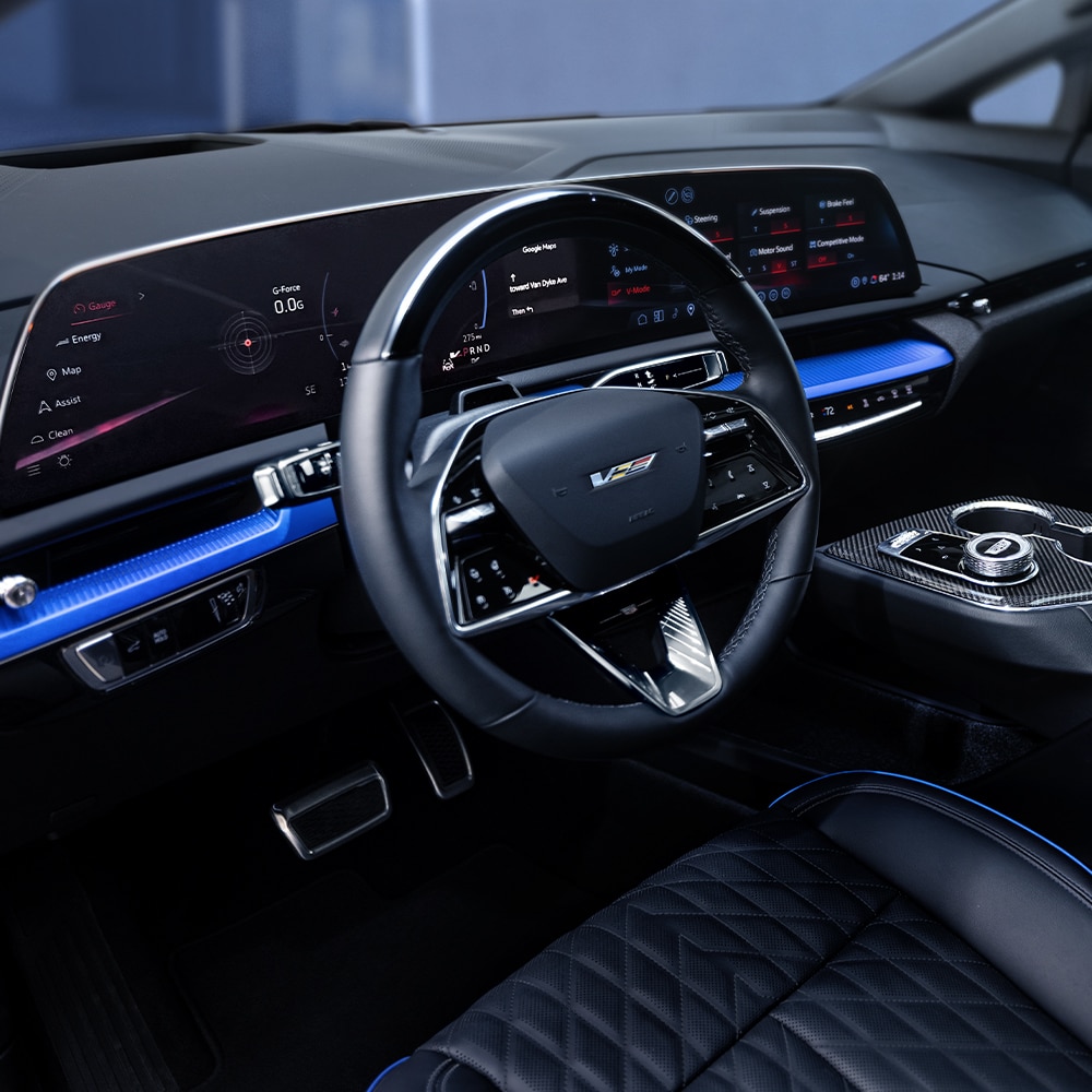 Pantalla combinada de 33” con resolución 9K en Cadillac OPTIQ-V.