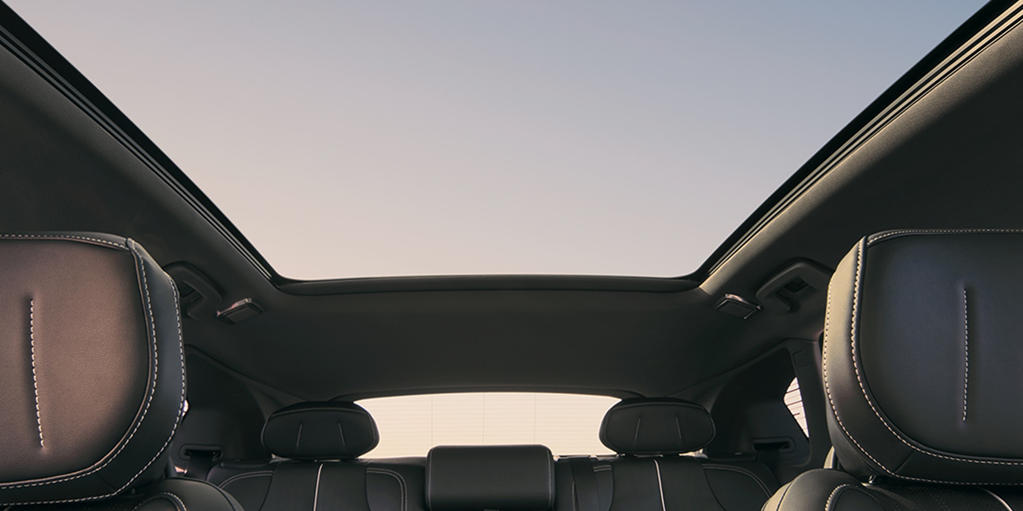 Cadillac OPTIQ 2027 con techo panorámico